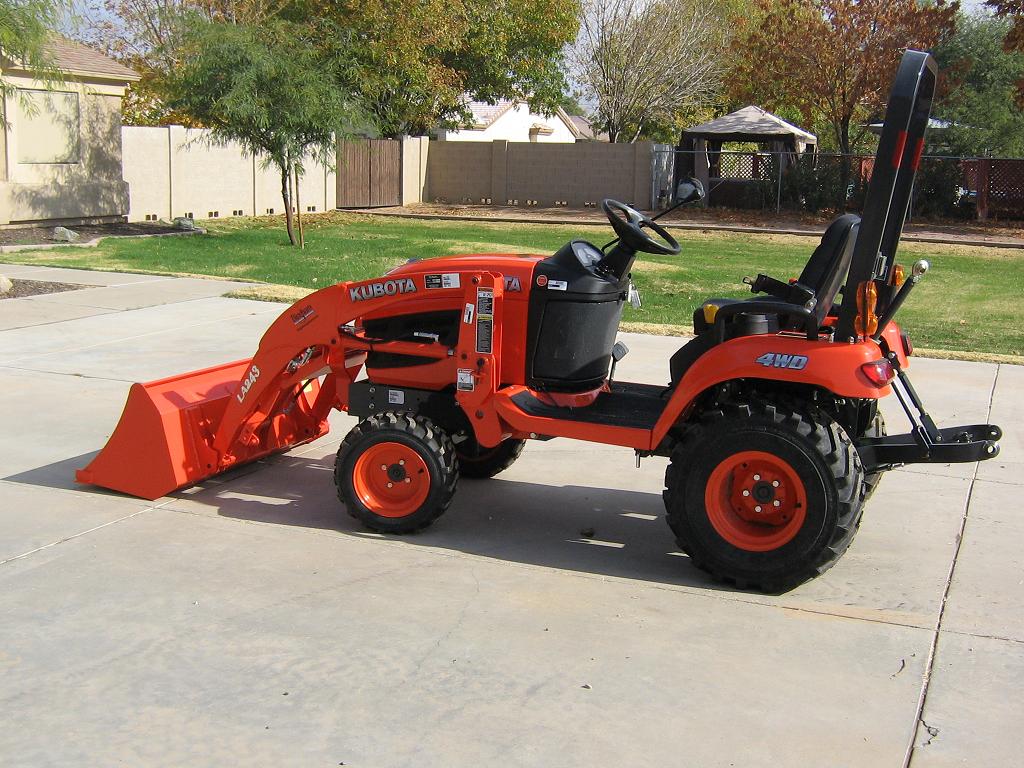 KUBOTA BX2360 CZĘŚCI DO SILNIKA